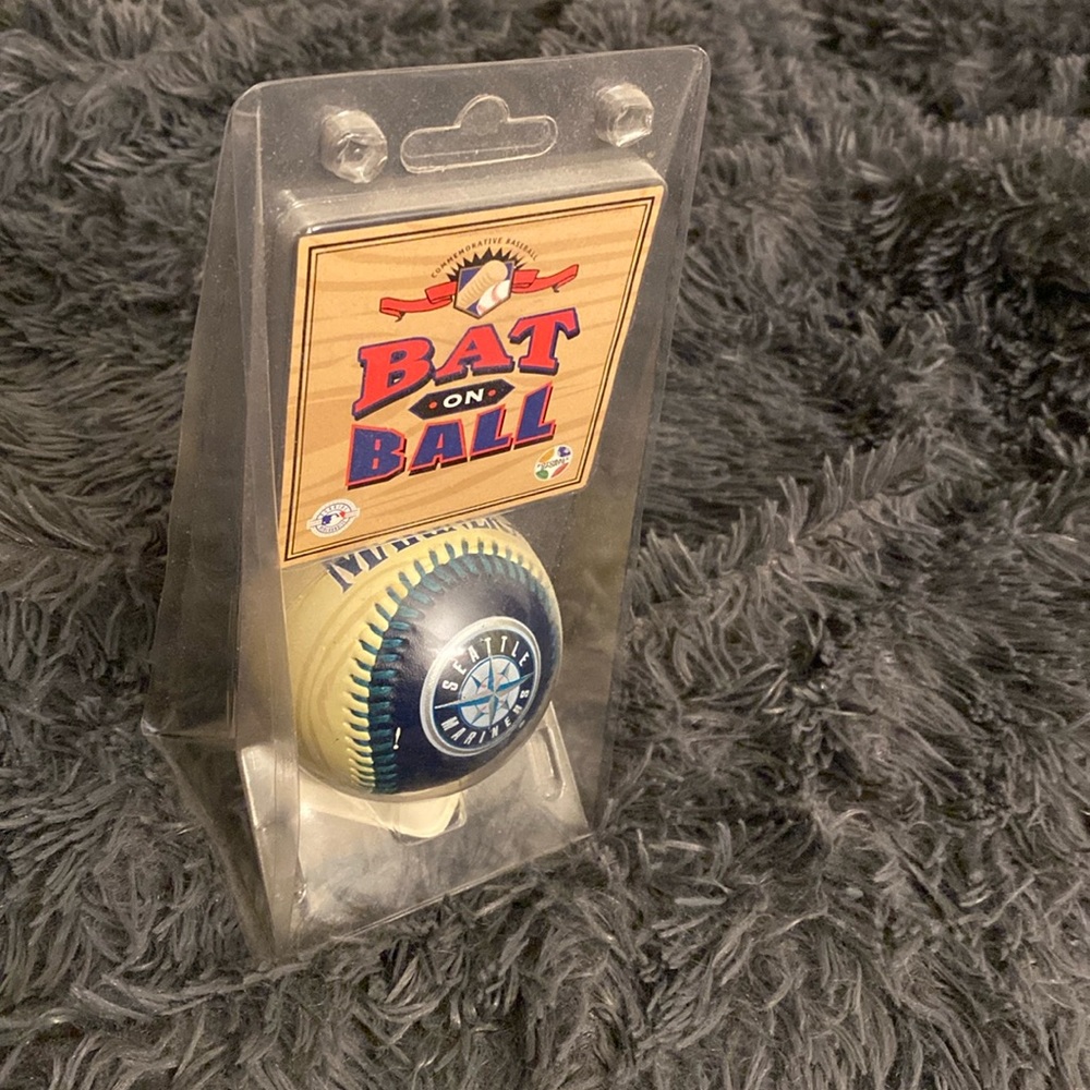 “Bat on Ball” mariners baseball on a stand